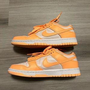 Nike Dunk Peach Cream